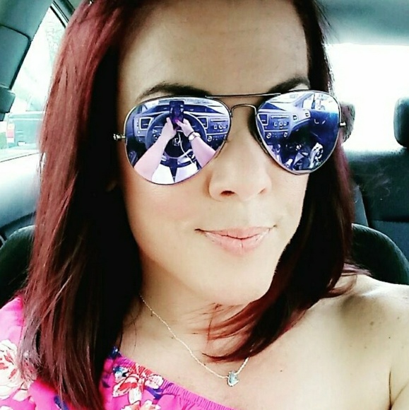 Meet your Posher, Shannon - Picture 5 of 7